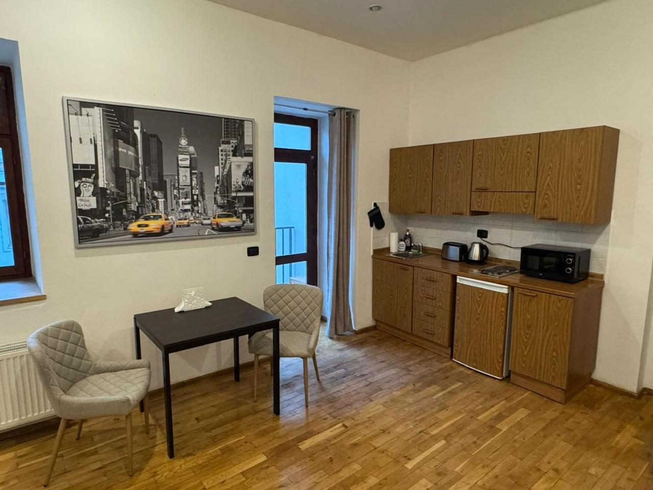 Appartamento Cosy With Terrace Near Florenc Praga